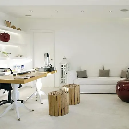 Olia Hotel 3*