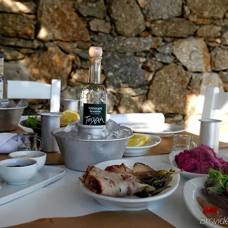 Olia Hotel Tourlos
