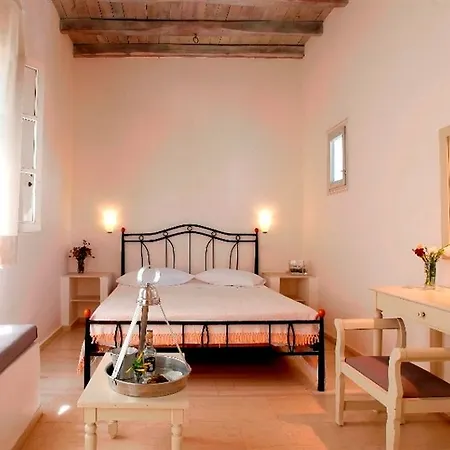 Olia Hotel Tourlos